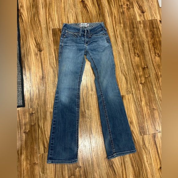 Women’s Arait 26L bootcutut jeans - Picture 2 of 3